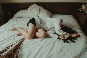 Warum Frauen endlich offen über Regelschmerzen sprechen sollten